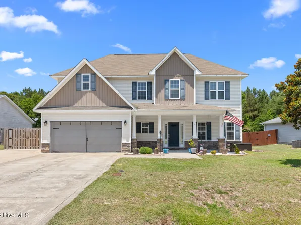 124 Braeburn Boulevard, Richlands, NC 28574
