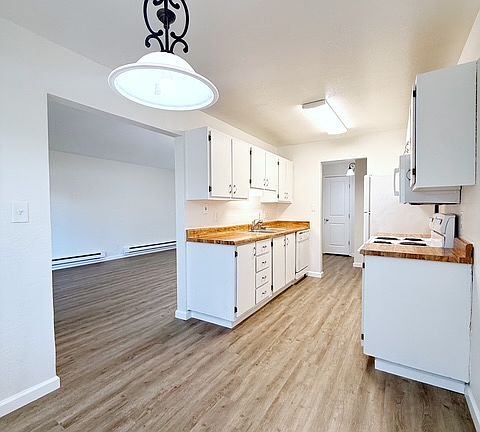 4th image of 3909 Clear Acre Ln APT 35