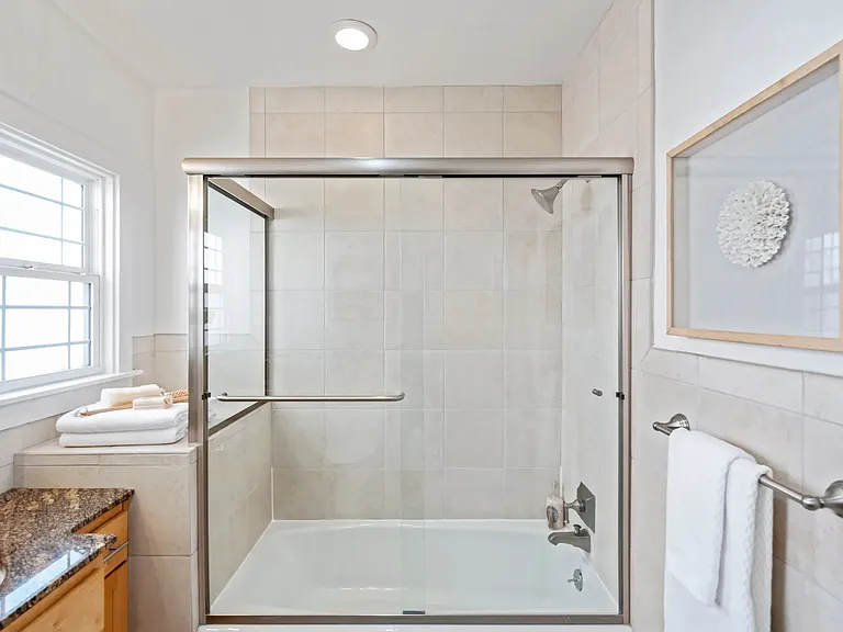 Bathroom - staging
