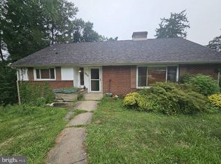 5052 W Library Ave, Bethel Park, PA 15102