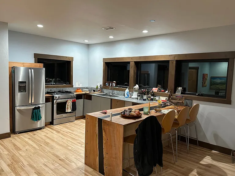 435 NW Strawberry Mount Pl — Photo 7
