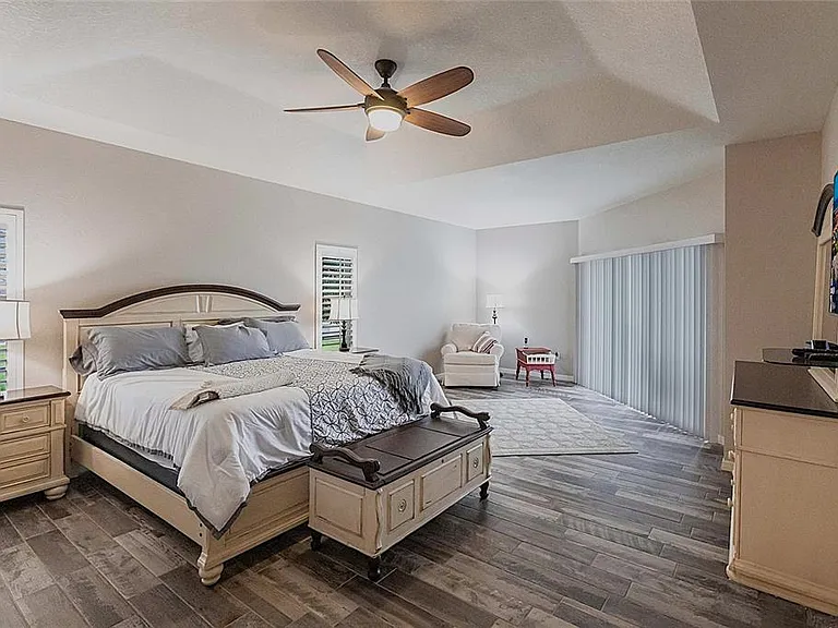 1503 Suzi St — Photo 24