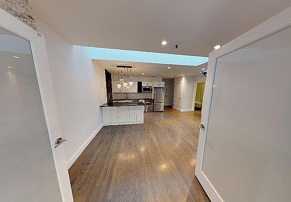 5th image of 66 Pearl St APT 501