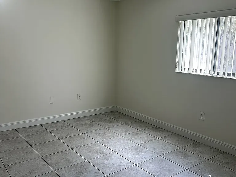 8520 SW 133rd Avenue Rd #213 — Photo 8