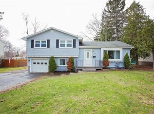 1413 Beach Ave, Rochester, NY 14612
