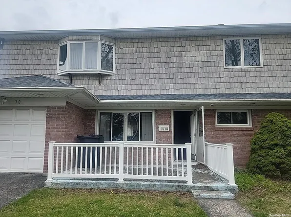 1070 Thompson Drive, Bay Shore, NY 11706