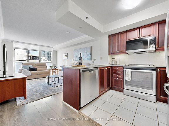 2nd image of 3 Marine Parade Dr #1609