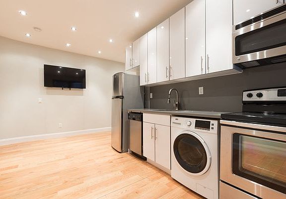 4th image of 854 W 180th St #H2