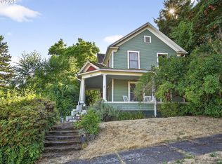 637 NE Everett St, Camas, WA 98607