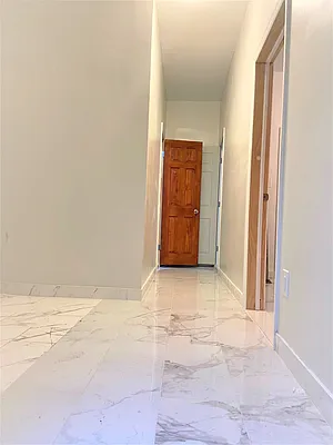 Rented by Virtual Real Estate | media 6