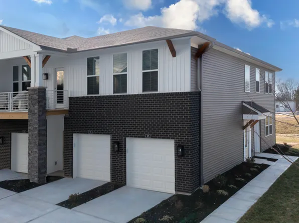 325 Cornwall Dr, Florence, KY 41042