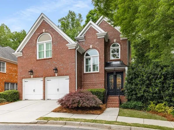 1143 Brookhaven North Cir NE, Atlanta, GA 30319