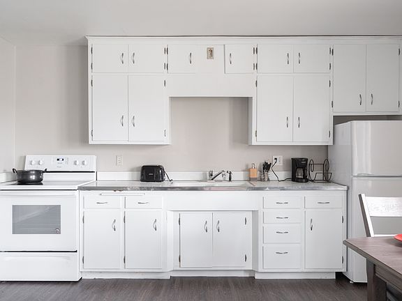 2nd image of 335 E Elder St #6355401