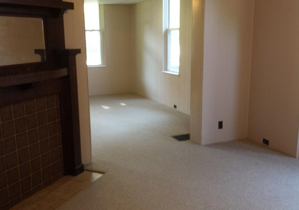 Dining room to Living Room
