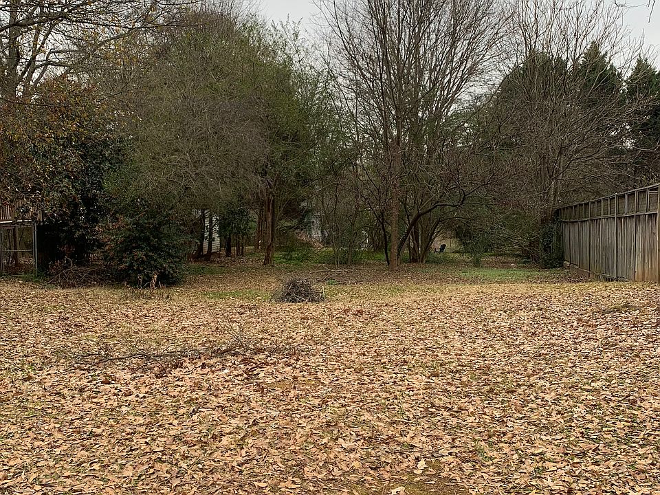 2nd image of 161 Claire Dr SE Lot 5