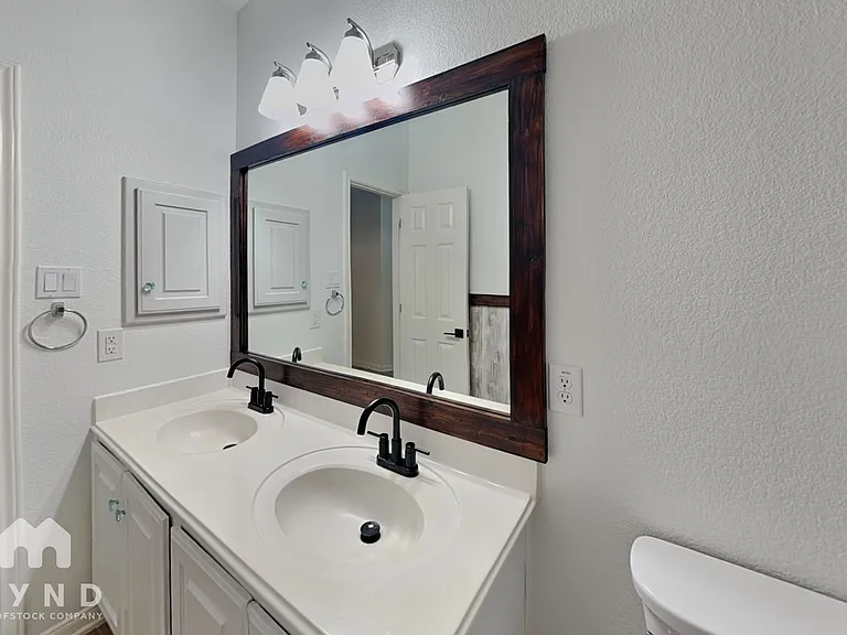 2809 Winding Shore Ln — Photo 26