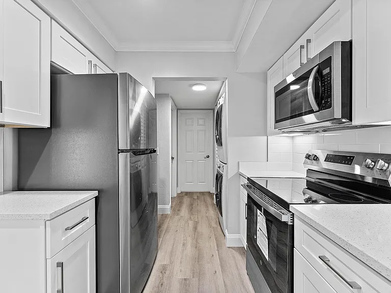 1866 Fairview Villas Dr #3 — Photo 13