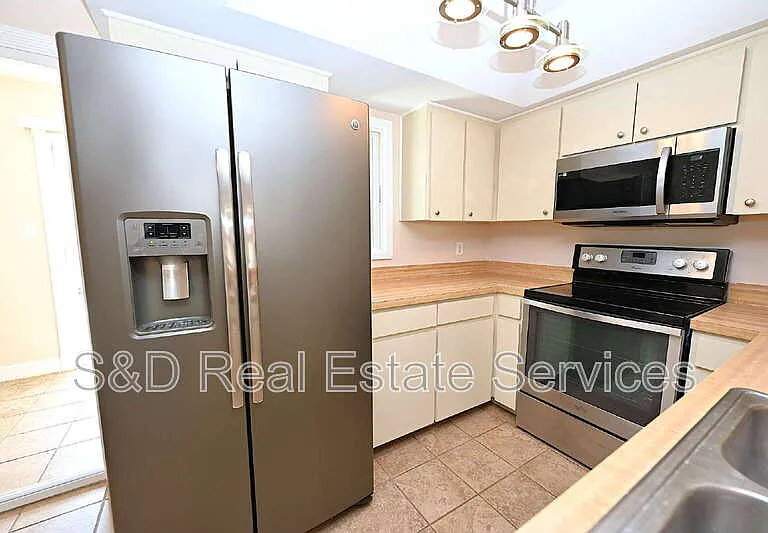 349 Market Sq E — Photo 6