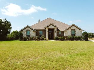 404 Red Eagle Trl, Hudson Oaks, TX 76087