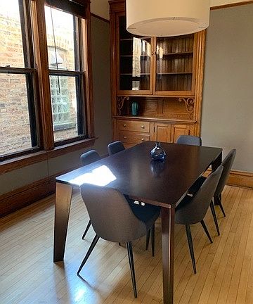 5th image of 3844 N Kenmore Ave #2