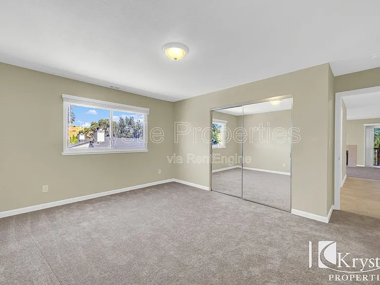 201 Nautical Ct — Photo 9
