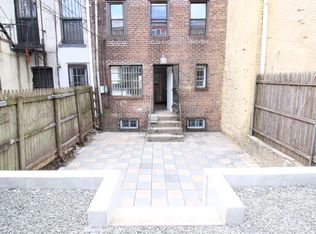 17 N Elliott Pl #1, Brooklyn, NY 11205
