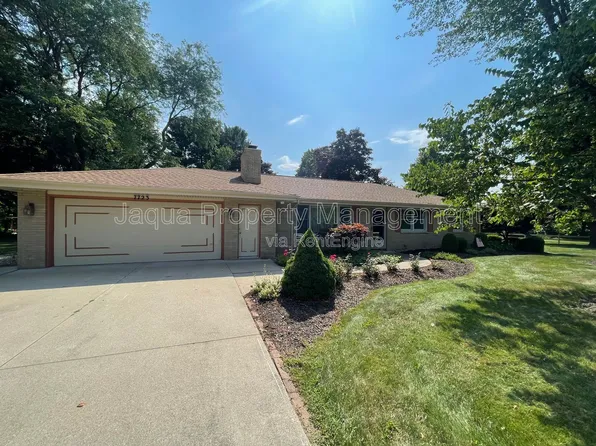 7723 Yorktown, Richland, MI 49083