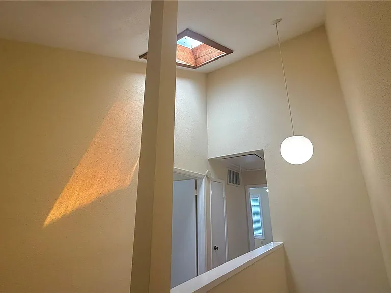 11710 Southlake Dr #16 — Photo 22