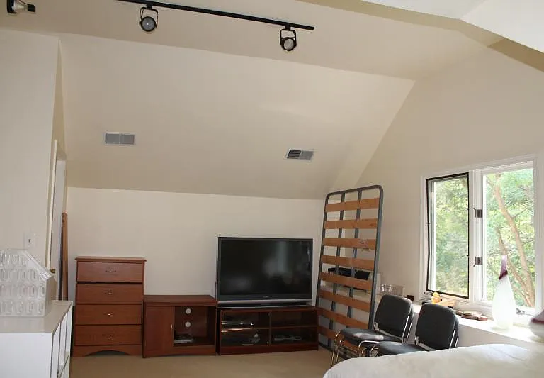 50 Undine Rd #50 — Photo 27