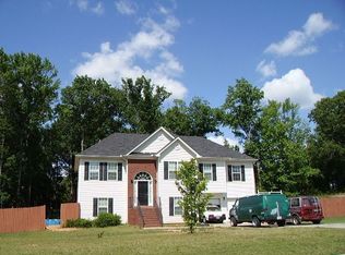 10916 Hondal Ct, Hampton, GA 30228