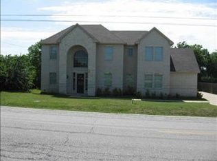 421 Parks Dr, Desoto, TX 75115