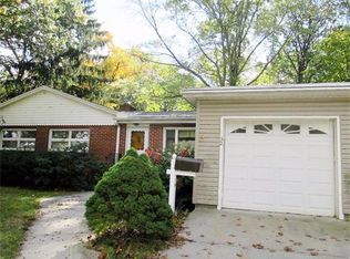 32 Pine St, Spotswood, NJ 08884