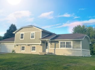 439 Pleasantview Dr, Greenwood, IN 46142