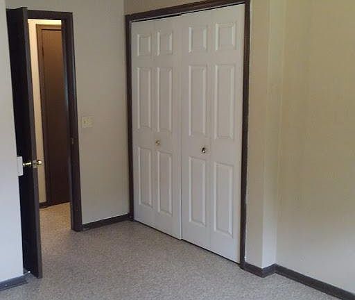5th image of 182 Stoddard Ave