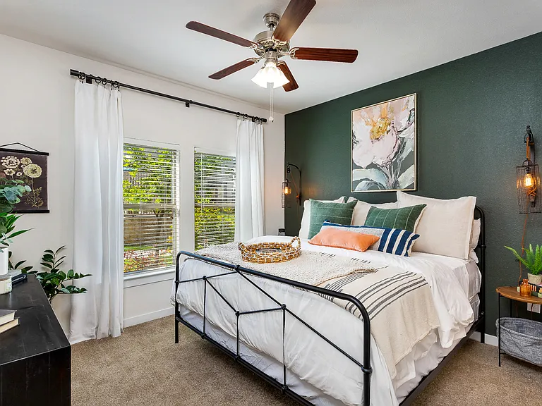 Hawthorn with Attached Garage Bedroom