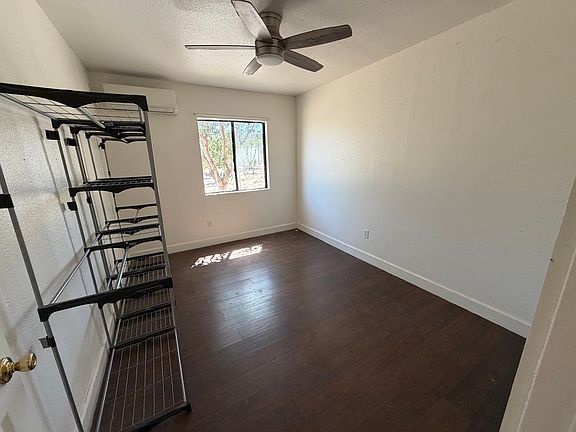 4th image of 48810 90th St E