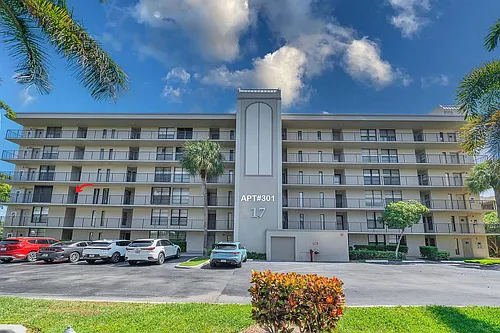 17 Royal Palm Way #3010 Photo 1