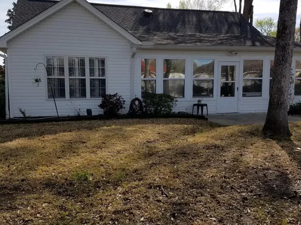 3921 Stillwood Dr, Myrtle Beach, SC 29588