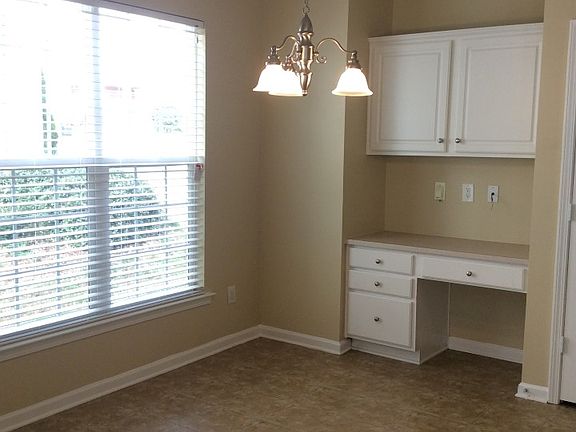 5th image of 11246 Cypress View Dr