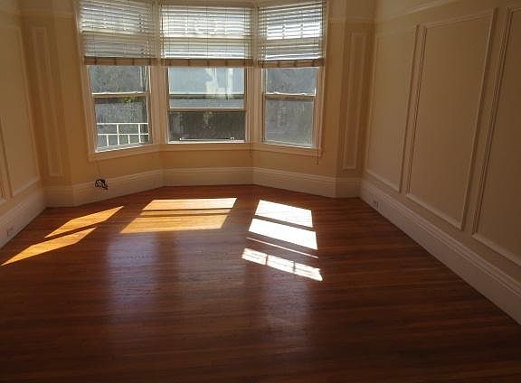 4th image of 2805 Van Ness Ave APT 12