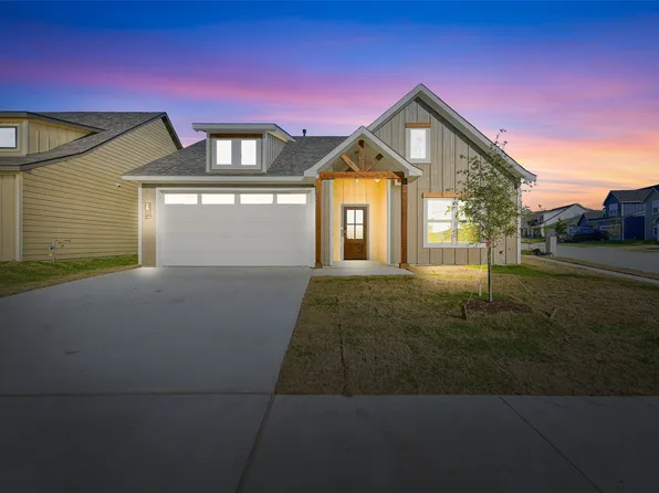 505 Southern Dr, Sherman, TX 75092