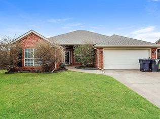 13216 SW 2nd St, Yukon, OK 73099