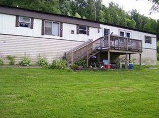 123 Peach St, Jenners, PA 15546
