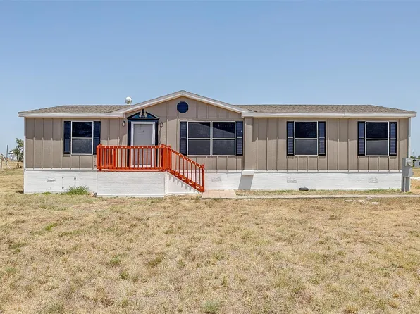 9220 Kansas St, Joshua, TX 76058