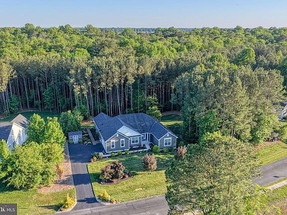 3rd image of 24630 Hollytree Cir
