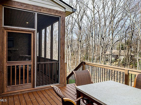 5th image of 314 Stonehenge Dr
