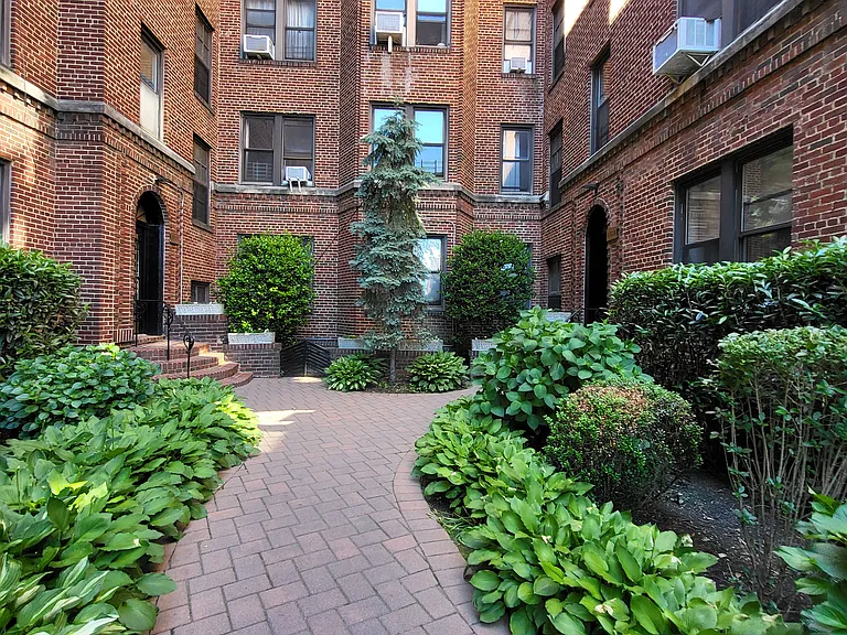 115-25 84th Ave #2K — Photo 11