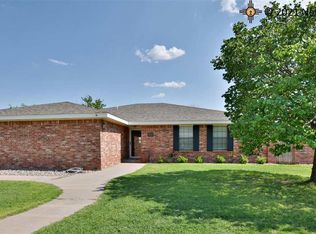 2001 W Cherry St, Portales, NM 88130
