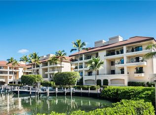 4400 Gulf Shore Blvd N #4-401, Naples, FL 34103
