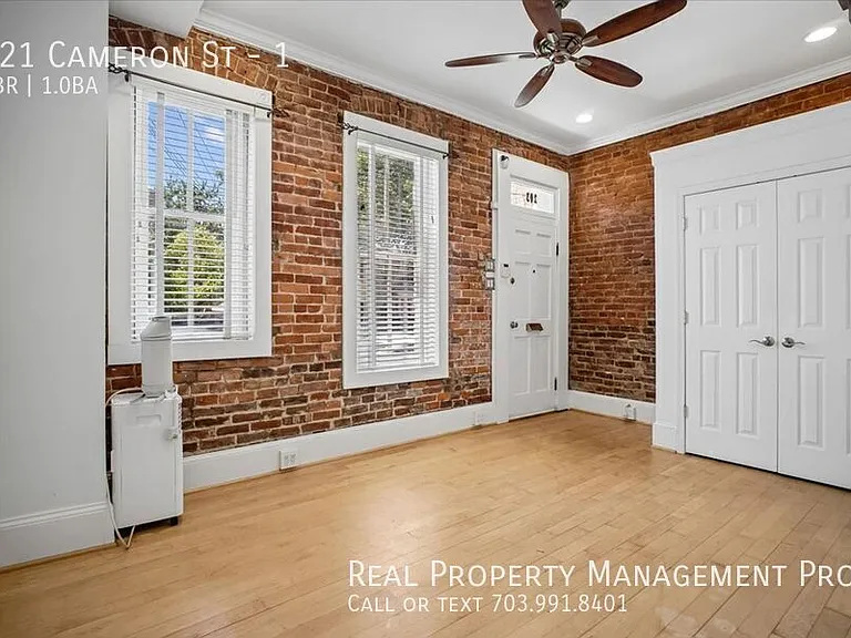 921 Cameron St #1 — Photo 3